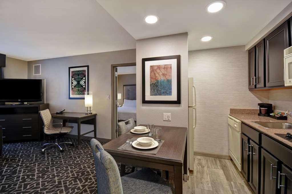 Homewood Suites By Hilton Edgewater-Nyc Area Номер фото
